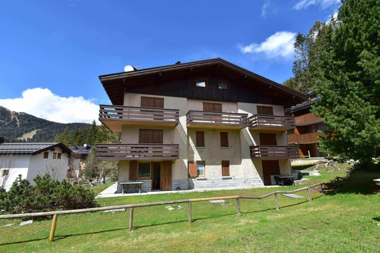 2 Abeti Garden Apartment Madonna Buitenkant foto